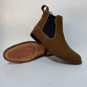 Botina Chelsea em Couro Legítimo – Forte Como o Seu Dia a Dia