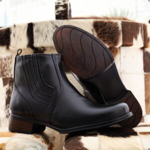 Bota Feminina de Inverno com Solado em Borracha